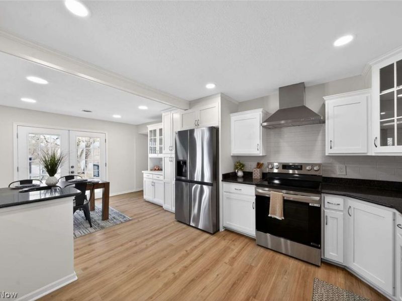 5550 West Blvd NW, Canton, OH 44718 Photo 9