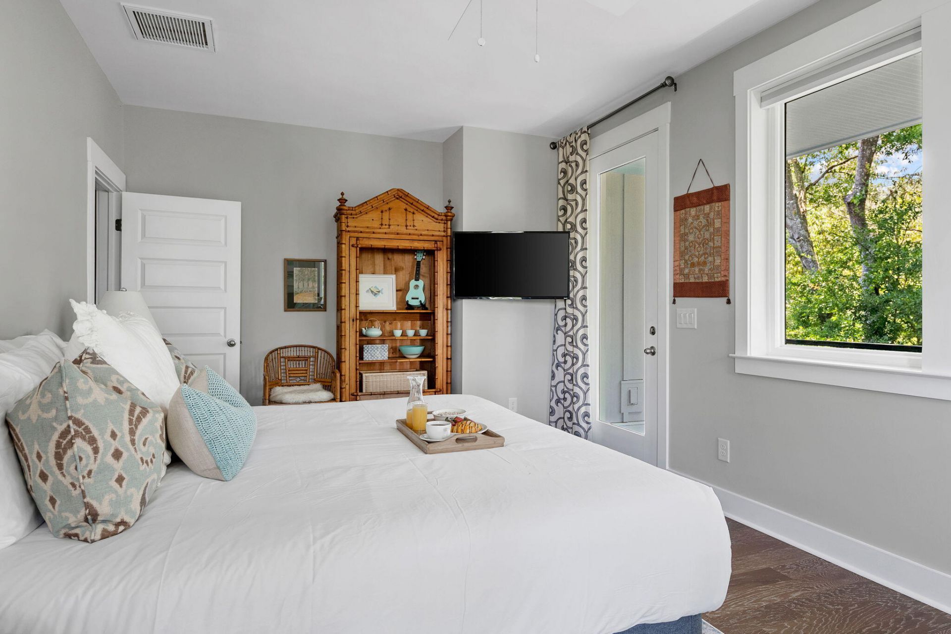 4069 S Rhett Avenue Photo 17