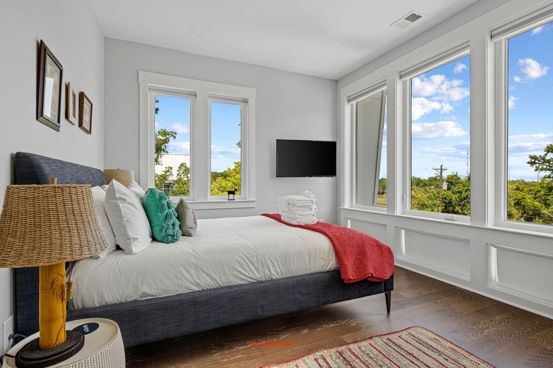 4069 S Rhett Avenue Photo 25