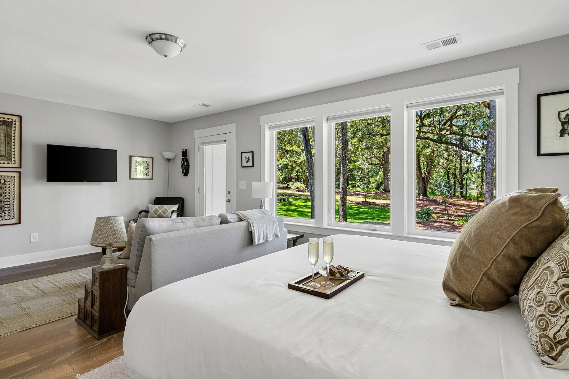 4069 S Rhett Avenue Photo 35