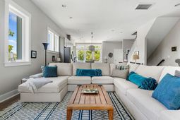 4069 S Rhett Avenue photo 4