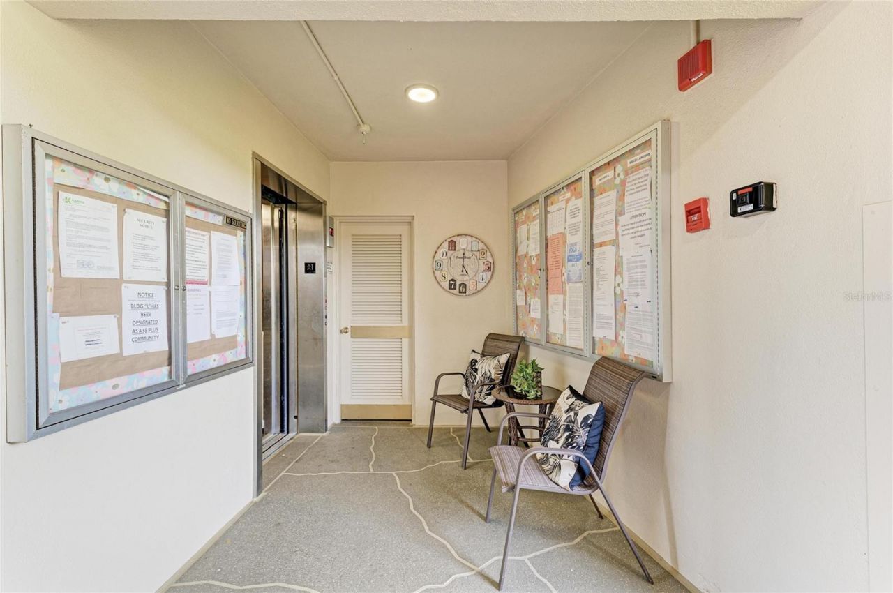 3680 Ironwood Cir, Unit 601L, Bradenton, FL 34209 Photo