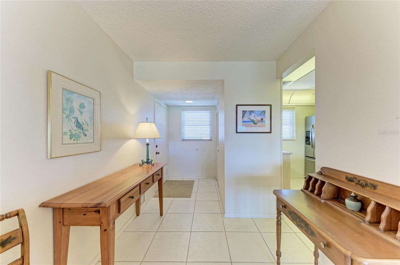 3680 Ironwood Cir, Unit 601L, Bradenton, FL 34209 Photo