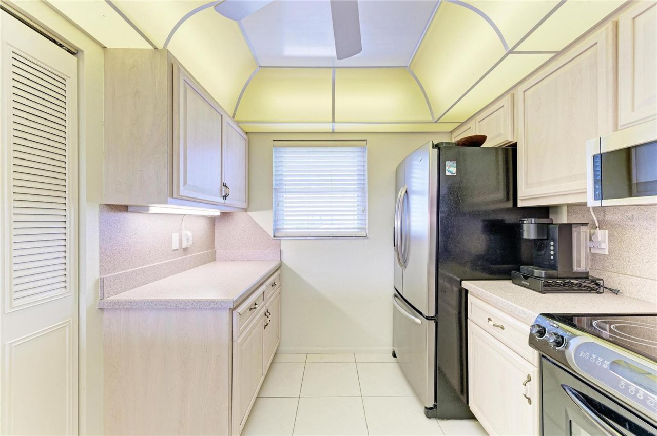 3680 Ironwood Cir, Unit 601L, Bradenton, FL 34209 Photo