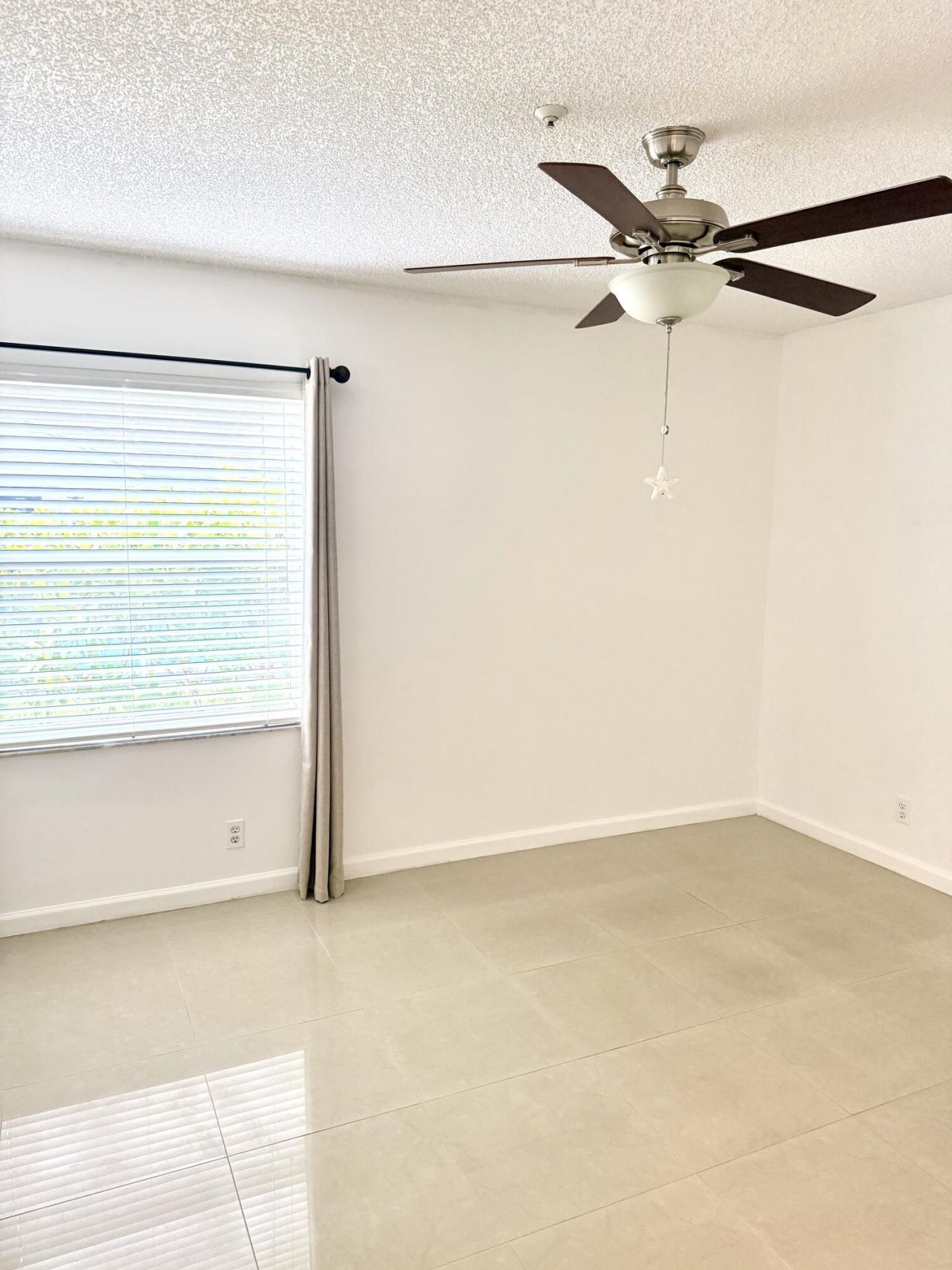 5749 NW 101st Way, Coral Springs, FL 33076 Photo