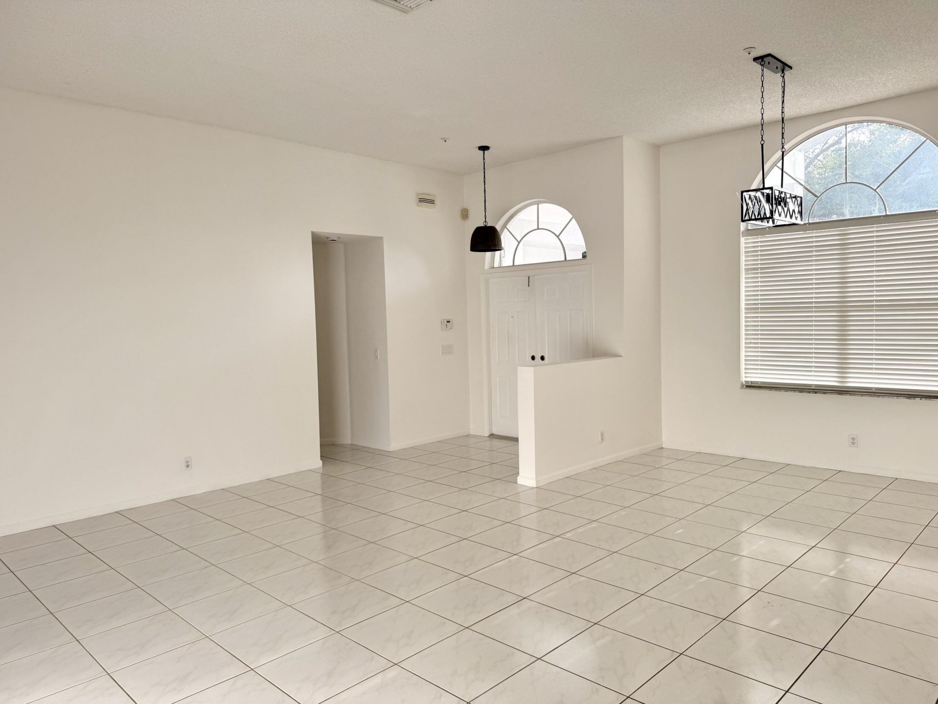 5749 NW 101st Way, Coral Springs, FL 33076 Photo