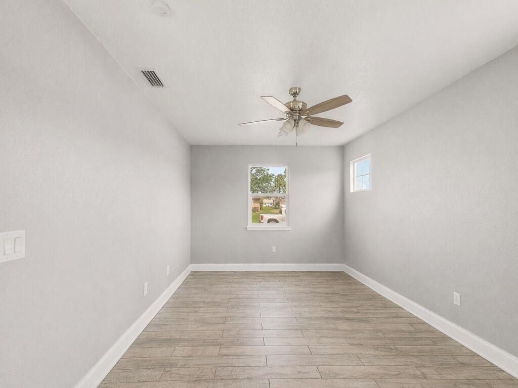 980 SW Connecticut Terrace, Port Saint Lucie, FL 34953 Photo