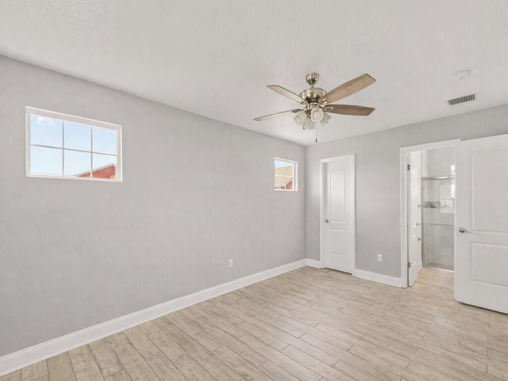 980 SW Connecticut Terrace, Port Saint Lucie, FL 34953 Photo