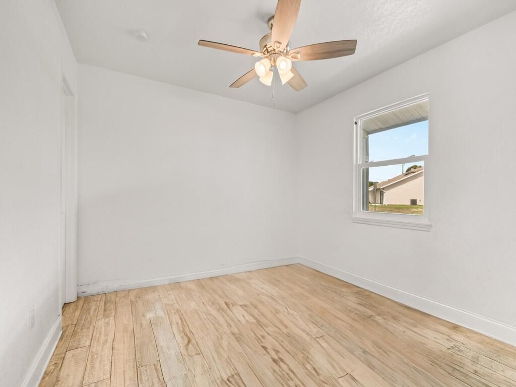 980 SW Connecticut Terrace, Port Saint Lucie, FL 34953 Photo