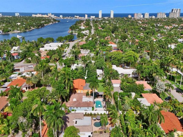 Hollywood, FL 33019