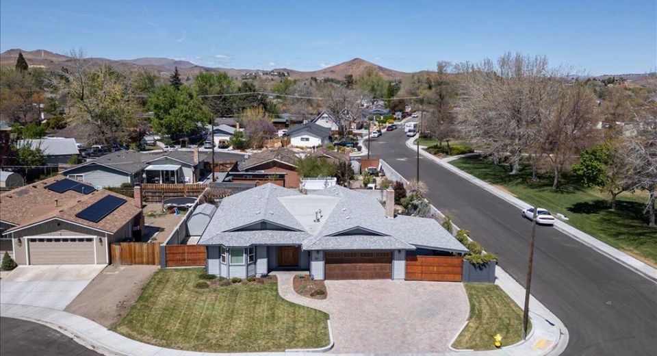 182 Rodger Circle, Sparks, NV 89431 Photo