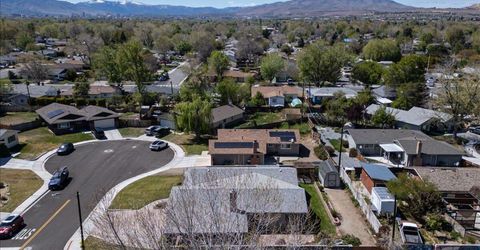 182 Rodger Circle, Sparks, NV 89431 Photo