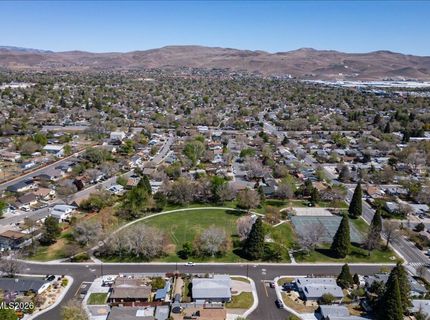 182 Rodger Circle, Sparks, NV 89431 Photo