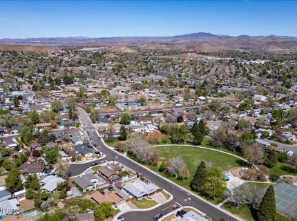 182 Rodger Circle, Sparks, NV 89431 Photo
