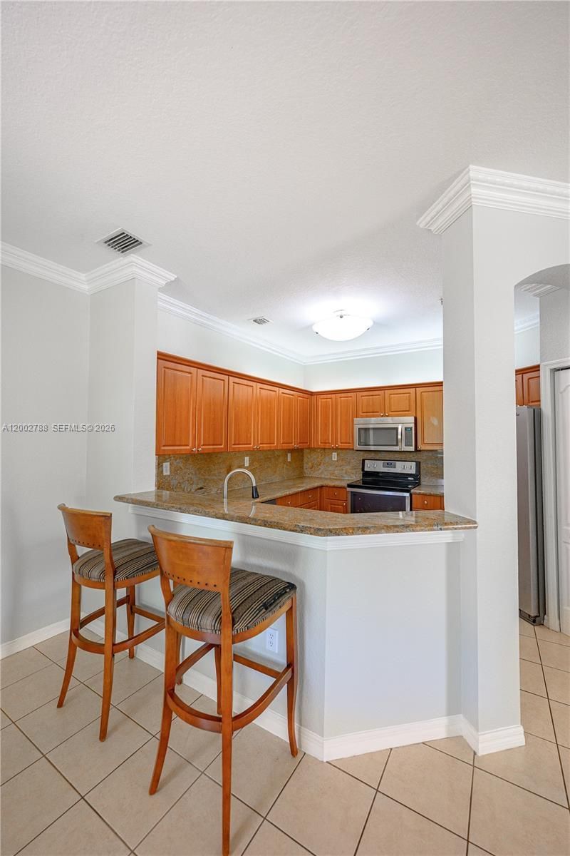 8964 W Flagler St, Unit 206, Miami, FL 33174 Photo
