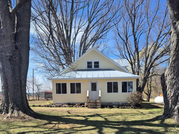 4431 Canyon Ave, Little Falls, WI 54656