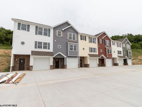 105 Northern Heights Drive, Clarksburg, WV 26301