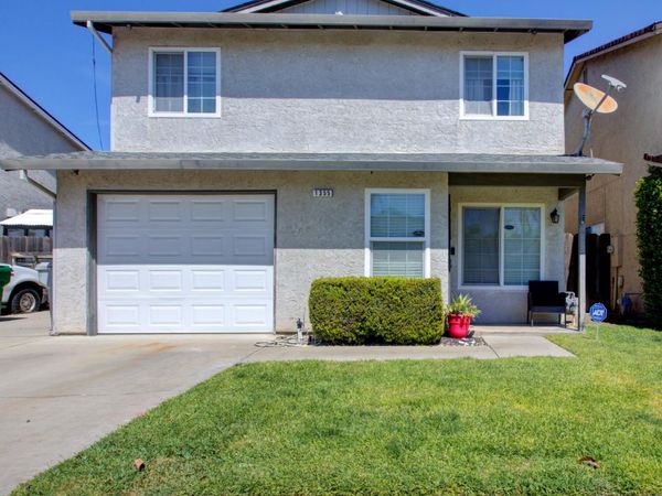 1355 Vine St, Atwater, CA 95301