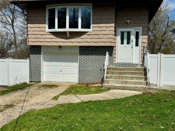 231 Fir Grove Road , Ronkonkoma, NY 11779