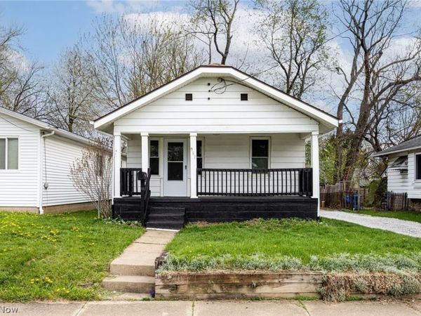 961 Wyley Avenue , Akron, OH 44306