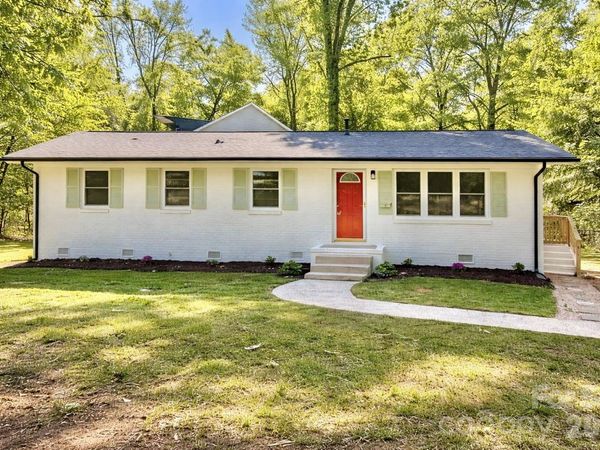 4844 Hidden Valley Road, Charlotte, NC 28213
