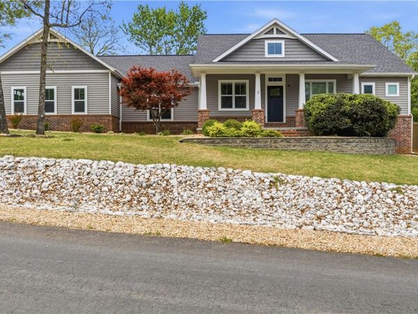 3 Harrington Lane, Bella Vista, AR 72714