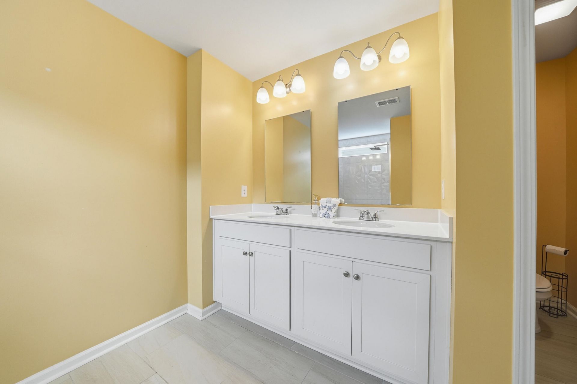 1067 Sago Palm Court Photo 29