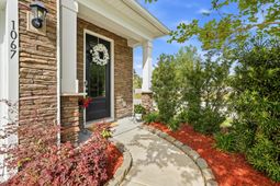 1067 Sago Palm Court photo 4