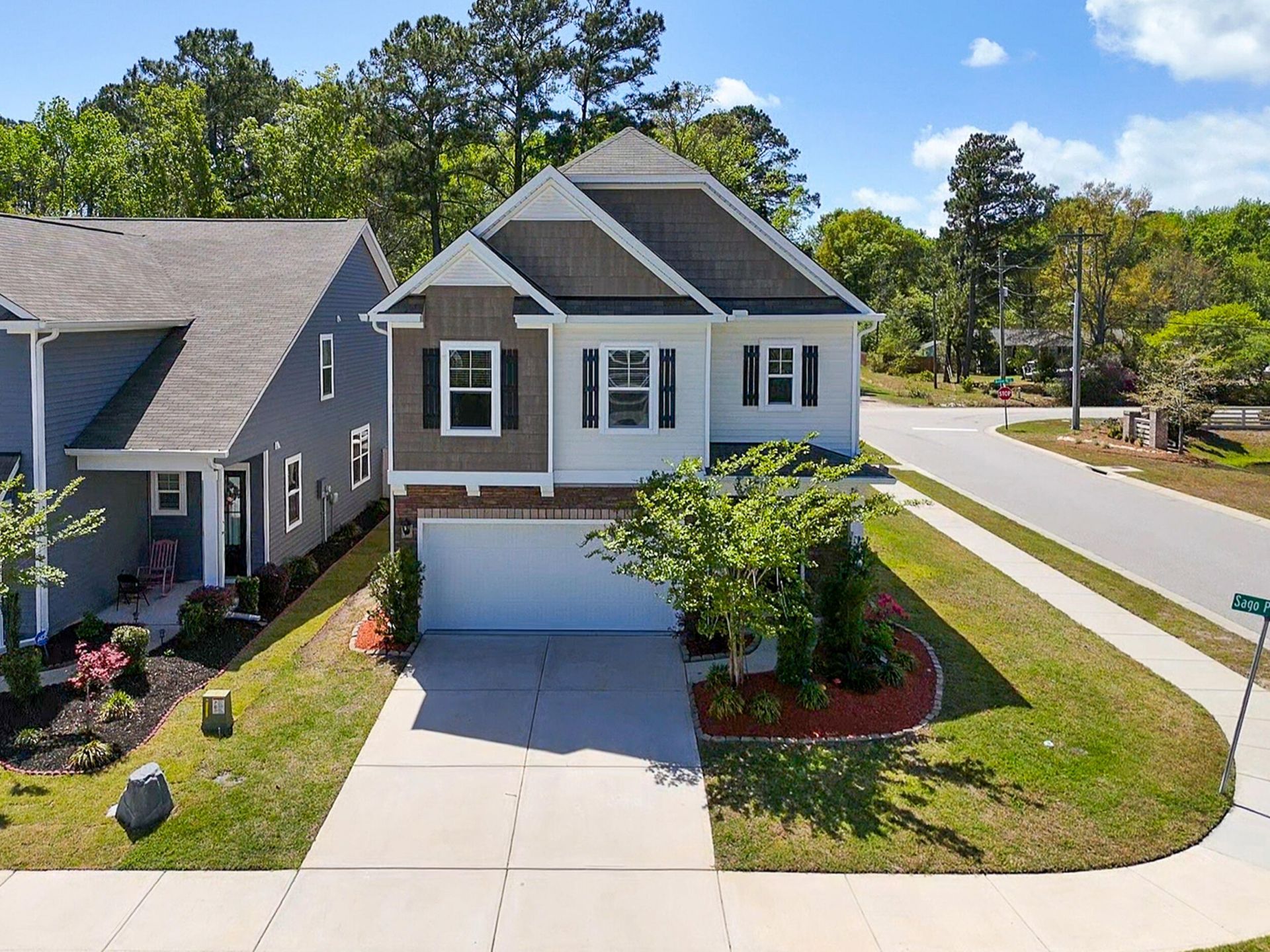 1067 Sago Palm Court Photo 7