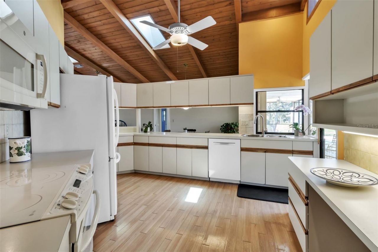 1732 Pine Harrier Circle, Sarasota, FL 34231 Photo