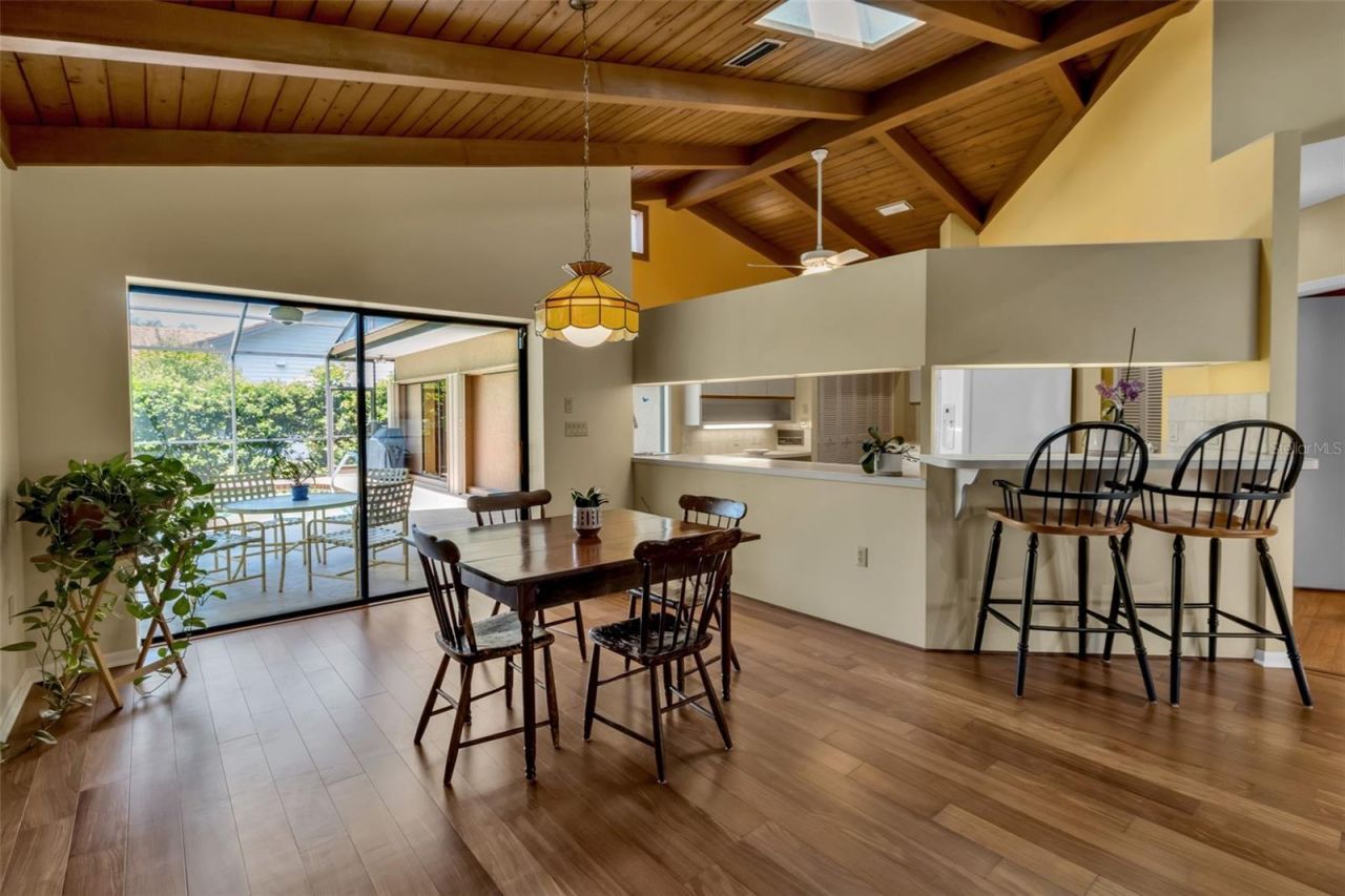 1732 Pine Harrier Circle, Sarasota, FL 34231 Photo