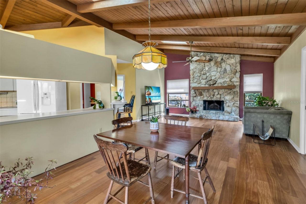 1732 Pine Harrier Circle, Sarasota, FL 34231 Photo