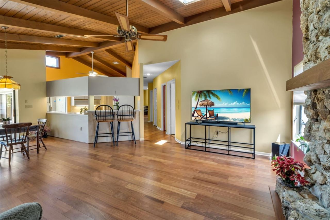 1732 Pine Harrier Circle, Sarasota, FL 34231 Photo