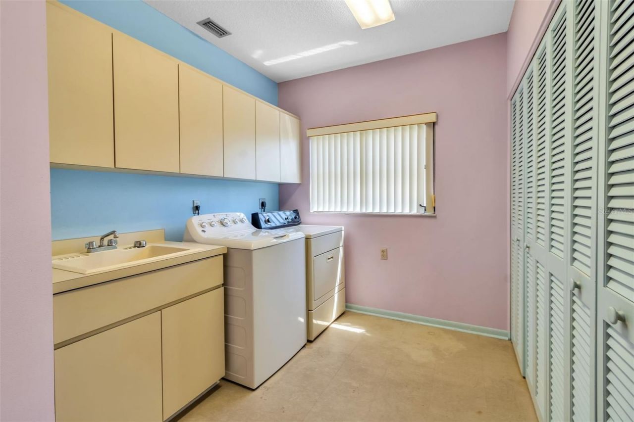 1732 Pine Harrier Circle, Sarasota, FL 34231 Photo