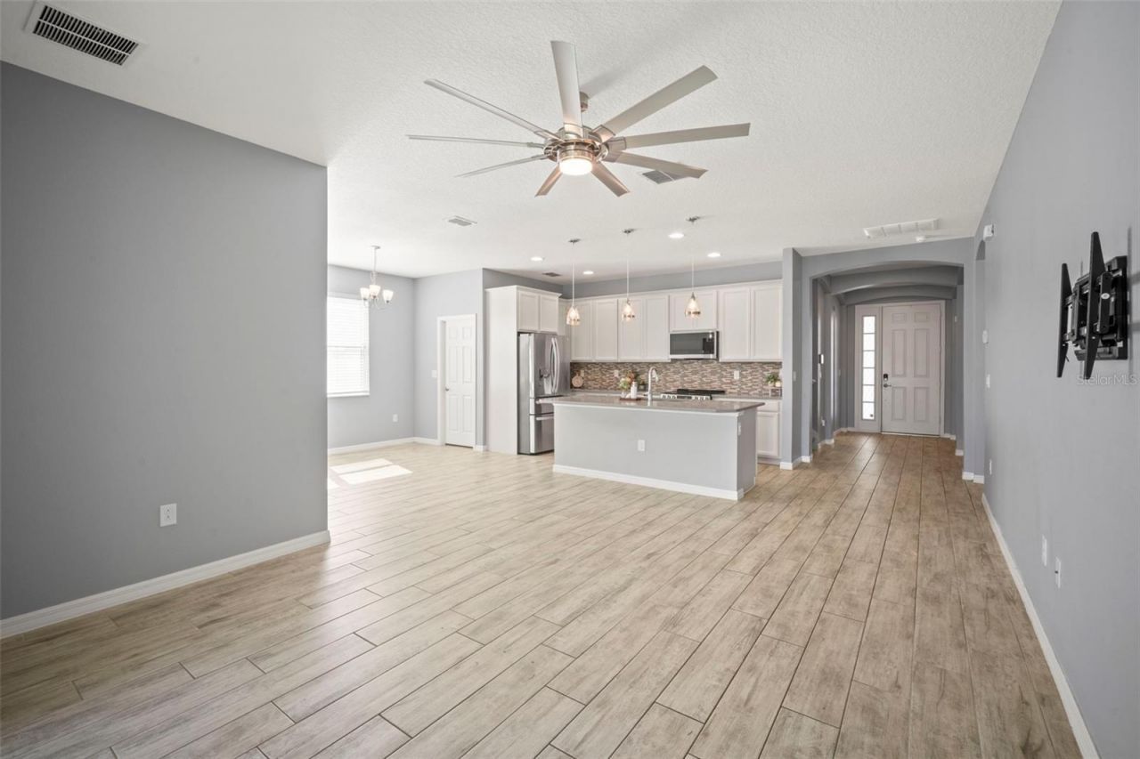 3261 Bethpage Loop, Mount Dora, FL 32757 Photo