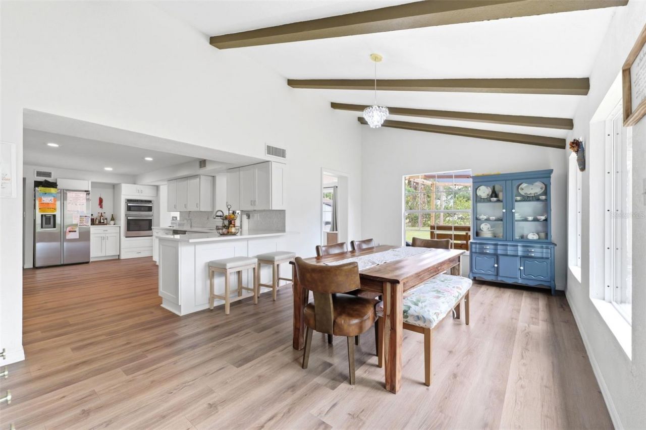 19003 Cedar Lane, Lutz, FL 33548 Photo