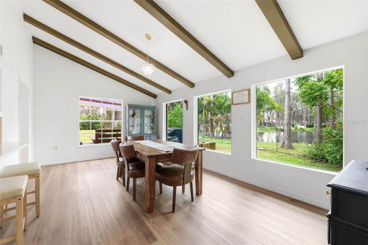 19003 Cedar Lane, Lutz, FL 33548 Photo