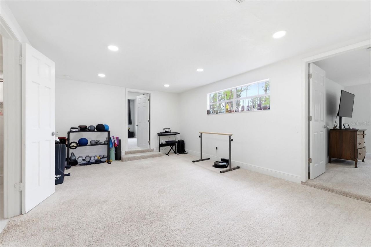 19003 Cedar Lane, Lutz, FL 33548 Photo