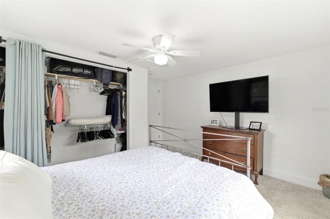 19003 Cedar Lane, Lutz, FL 33548 Photo