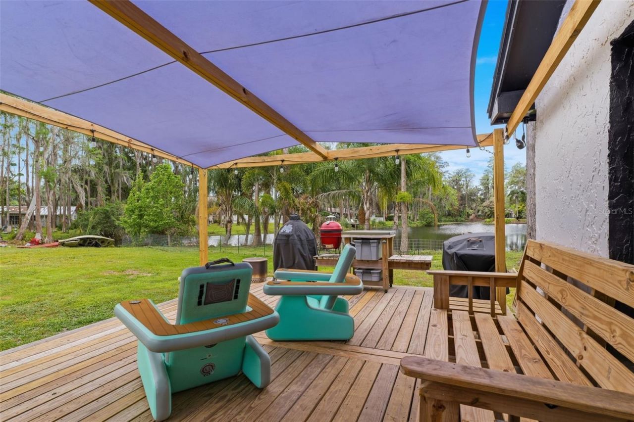 19003 Cedar Lane, Lutz, FL 33548 Photo