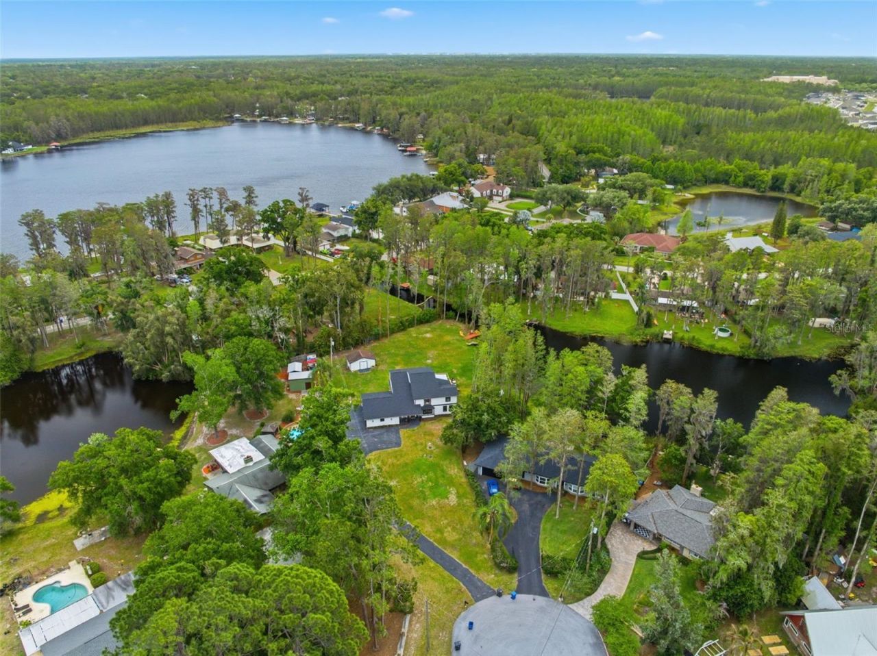 19003 Cedar Lane, Lutz, FL 33548 Photo