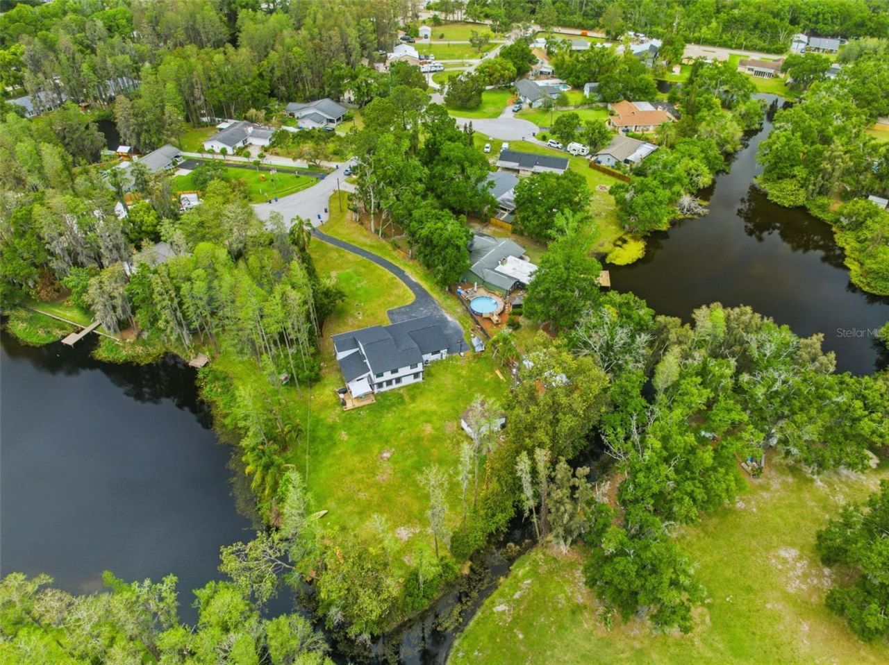 19003 Cedar Lane, Lutz, FL 33548 Photo