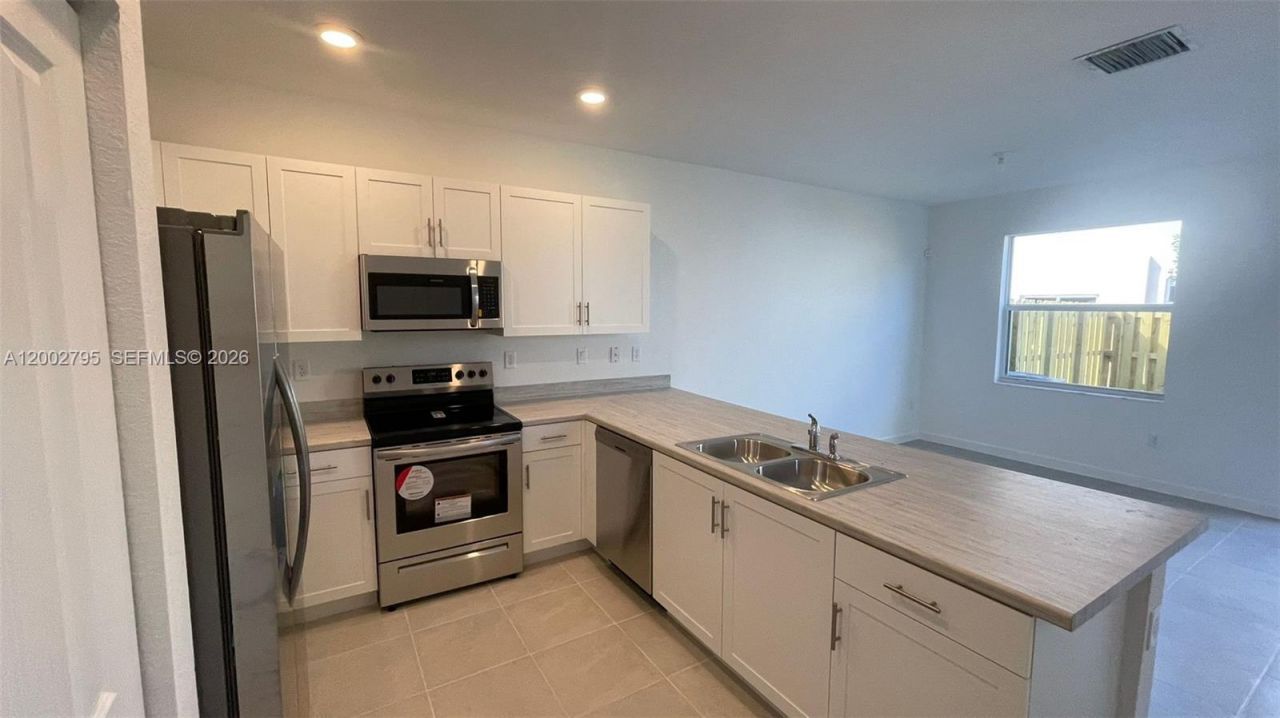 1844 SE 27th Rd, Homestead, FL 33035 Photo