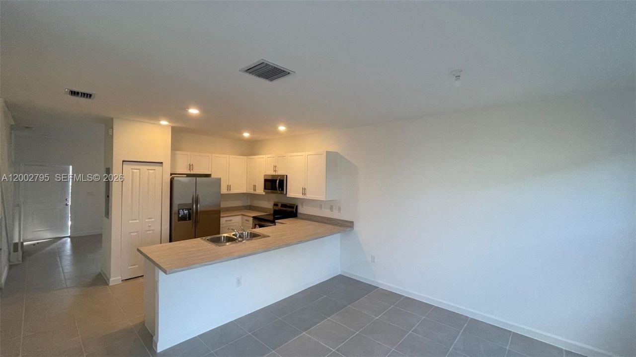 1844 SE 27th Rd, Homestead, FL 33035 Photo