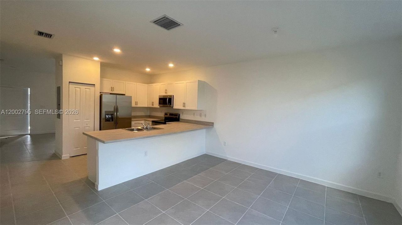 1844 SE 27th Rd, Homestead, FL 33035 Photo