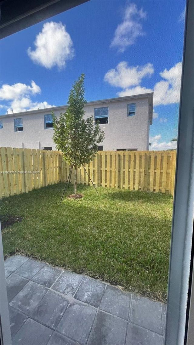 1844 SE 27th Rd, Homestead, FL 33035 Photo