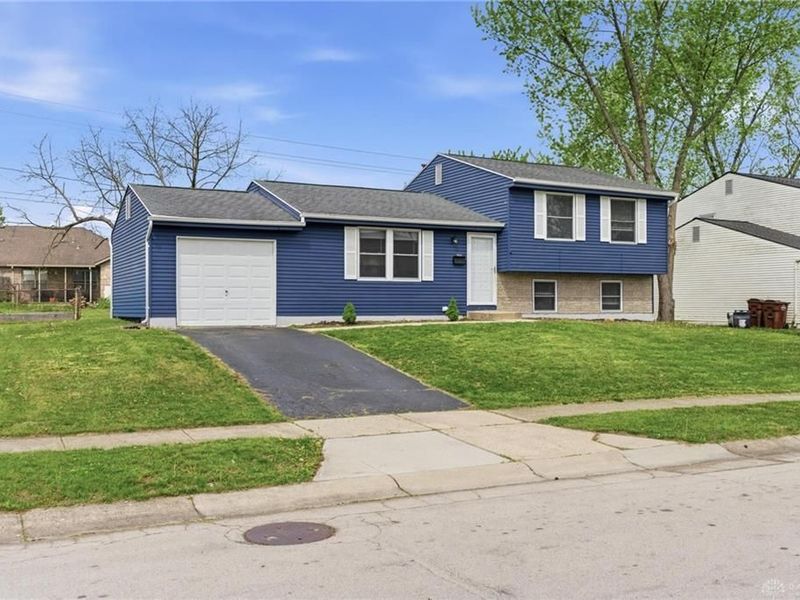 314 Westerly Hills Drive, Englewood, OH 45322 Photo 2