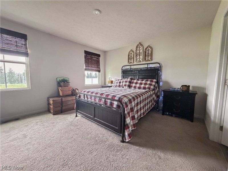 2670 Himelrigh Boulevard, Barberton, OH 44203 Photo 13