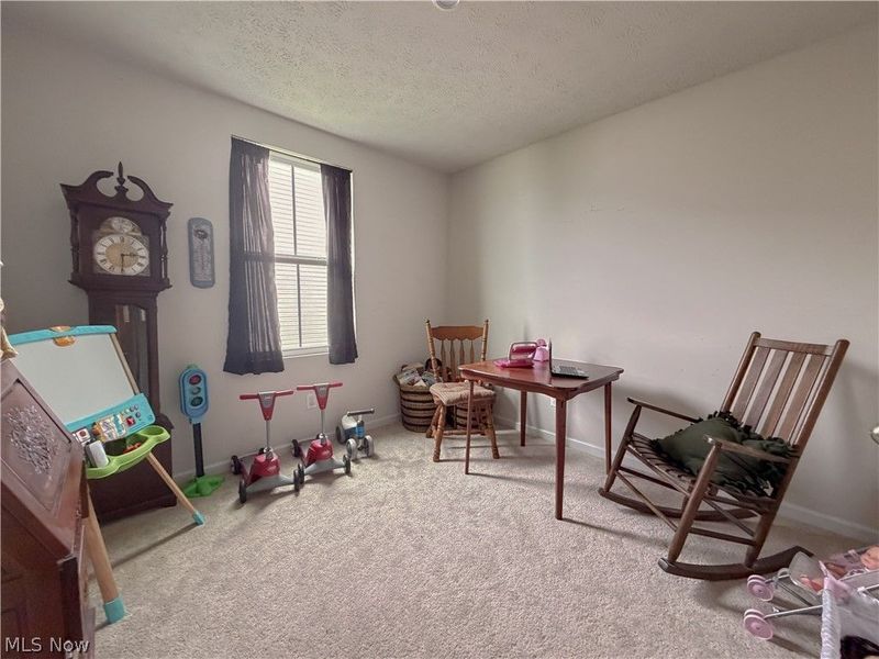 2670 Himelrigh Boulevard, Barberton, OH 44203 Photo 21