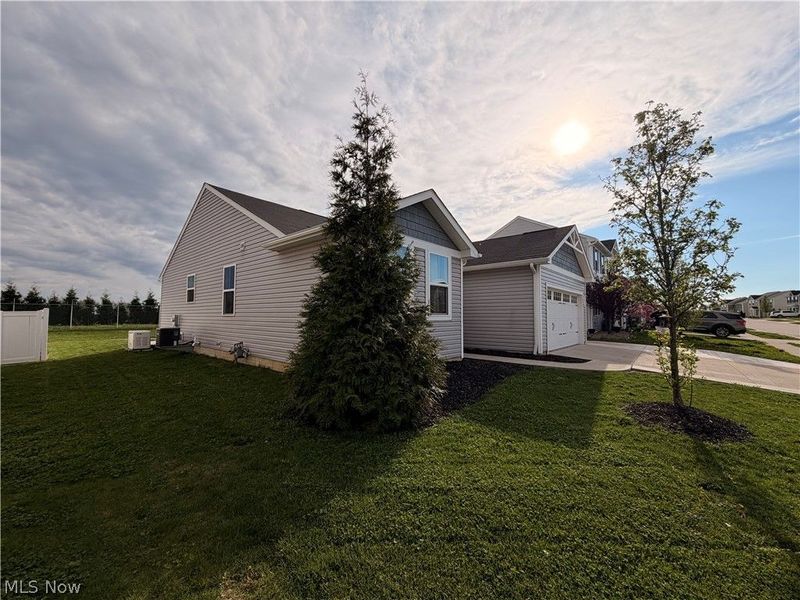 2670 Himelrigh Boulevard, Barberton, OH 44203 Photo 3